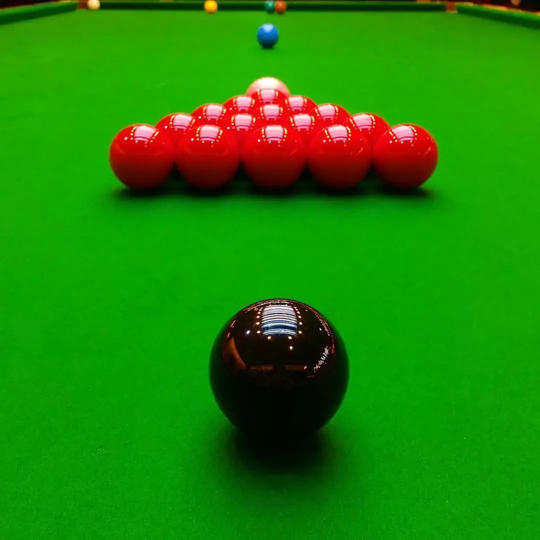 巅峰对决！2023斯诺克武汉公开赛：袁思俊力战奥沙利文，谁能问鼎？